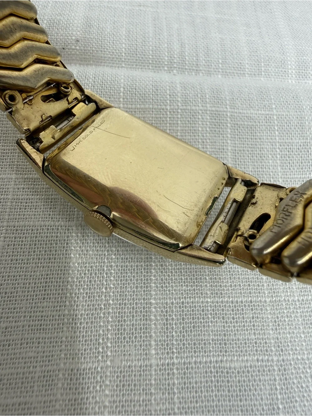 1951 Lord Elgin Art Deco Gr 626 21J Mechanical Watch - Clean Runner!